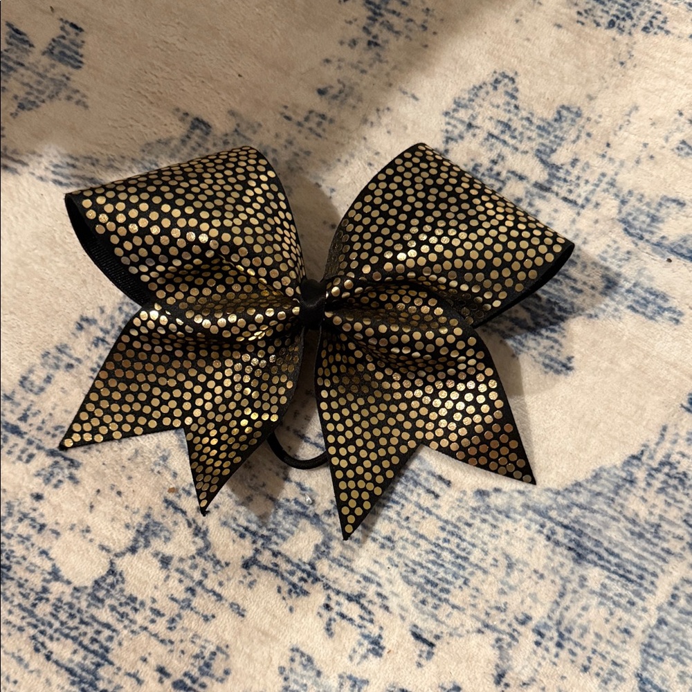 Elegant Black and Gold Bow Hair Accessory